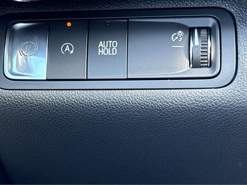 Used 2026 Chevrolet Equinox RS w/ Convenience Package III image 13