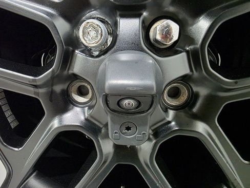 Used 2020 Jeep Wrangler Unlimited Rubicon w/ Dual Top Group image 21