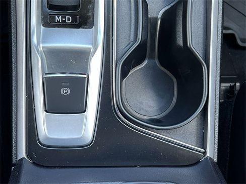 Certified 2022 Subaru Ascent Limited w/ Technology Package image 19