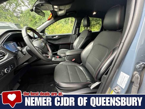 Used 2025 Ford Escape ST-Line Select AWD/4WD image 11