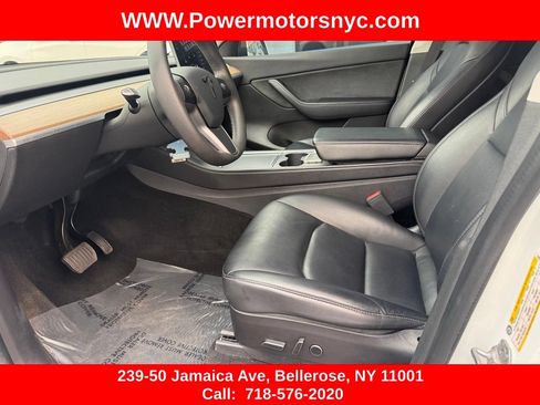 Used 2021 Tesla Model Y Long Range AWD/4WD image 24