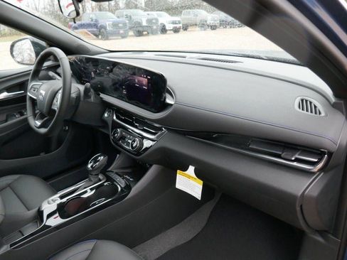 New 2026 Buick Envista Sport Touring w/ Convenience I Package FWD image 10