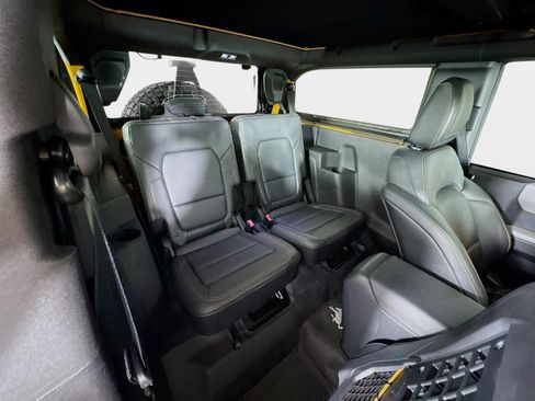 Used 2022 Ford Bronco Badlands w/ Sasquatch Package image 22