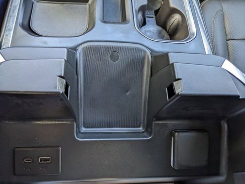 Used 2023 Chevrolet Silverado 1500 LTZ w/ LTZ Convenience Package II image 39