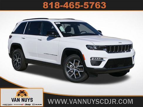 New 2025 Jeep Grand Cherokee Limited image 1