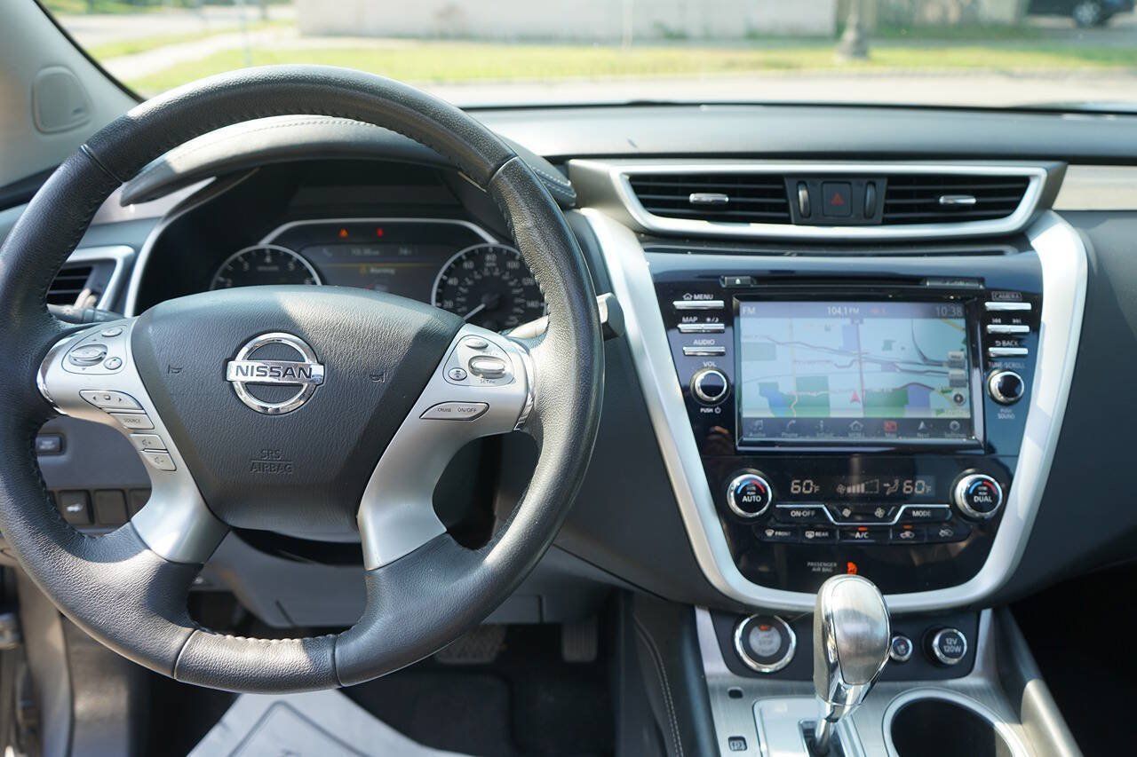 Used 2017 Nissan Murano Platinum w/ Platinum Technology Package AWD/4WD image 17