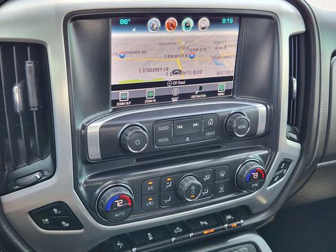 Used 2018 GMC Sierra 1500 SLT w/ Enhanced Driver Alert Package RWD image 17