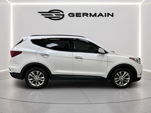 Used 2018 Hyundai Santa Fe Sport 2.0T image 9