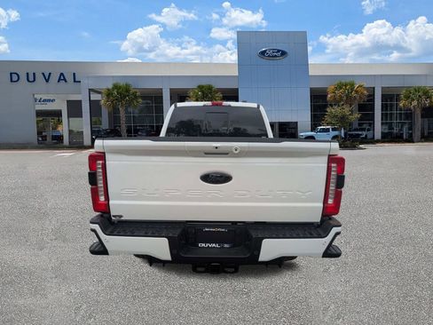 New 2026 Ford F250 Lariat w/ Black Appearance Package AWD/4WD image 5