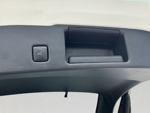 Used 2023 Ford Escape ST-Line w/ Equipment Group 301A FWD image 21