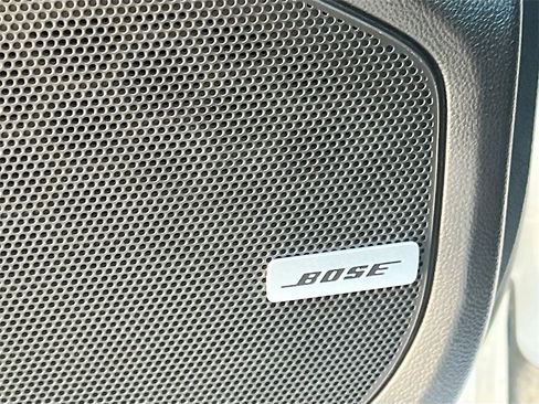 Used 2023 Chevrolet TrailBlazer RS w/ Sun and Liftgate Package image 18