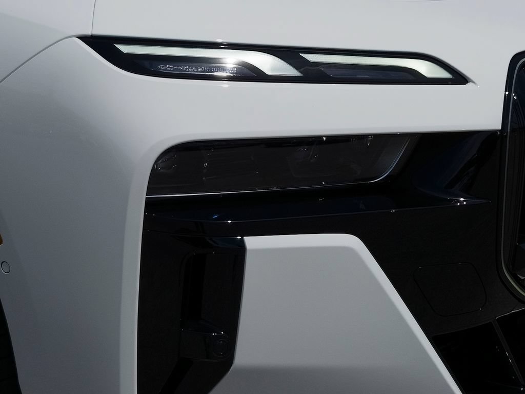 New 2026 BMW 760i xDrive AWD/4WD image 5