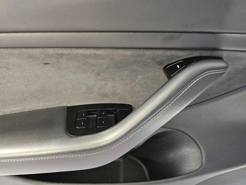 Used 2019 Tesla Model 3 Standard Range Plus RWD image 13