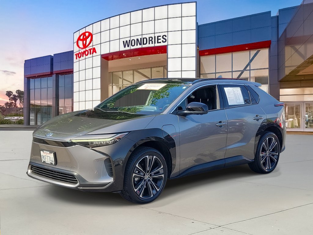 Used 2023 Toyota bZ4X FWD w/ Weather Package image 2