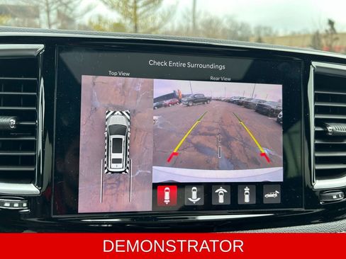 New 2026 Chrysler Pacifica Limited w/ S Appearance Package image 14