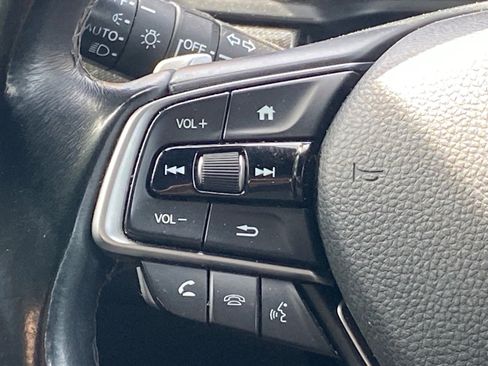 Used 2019 Honda Accord Sport image 5