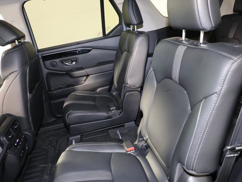 Used 2024 Honda Pilot Touring image 24