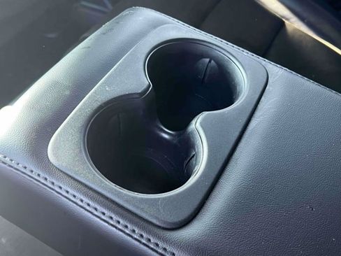 Used 2019 Jeep Grand Cherokee Altitude AWD/4WD image 19