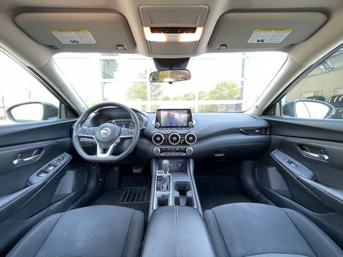 Used 2023 Nissan Sentra SV image 28