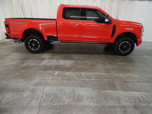 New 2026 Ford F250 Lariat w/ Tremor Off-Road Package image 2