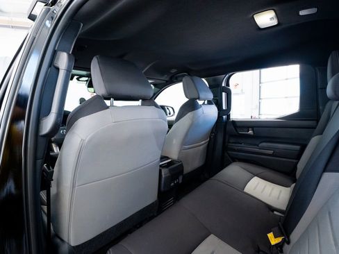 Used 2024 Toyota Tacoma TRD Off-Road image 56