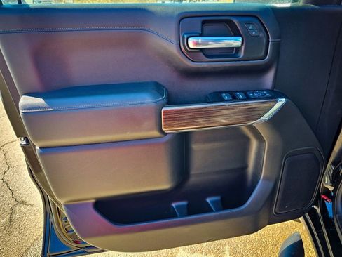 Certified 2022 Chevrolet Silverado 1500 RST w/ Rally Edition image 10