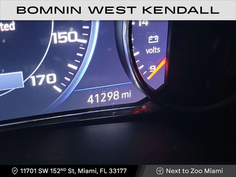 Used 2023 Chevrolet Blazer RS w/ Enhanced Convenience Package image 11