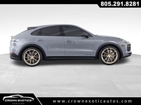 Used 2022 Porsche Cayenne Turbo GT image 8