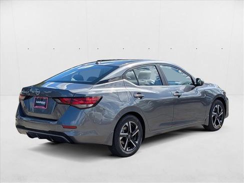 New 2025 Nissan Sentra SV image 2