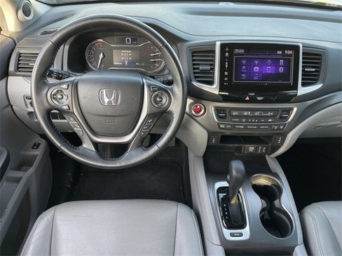 Used 2017 Honda Pilot EX-L image 10