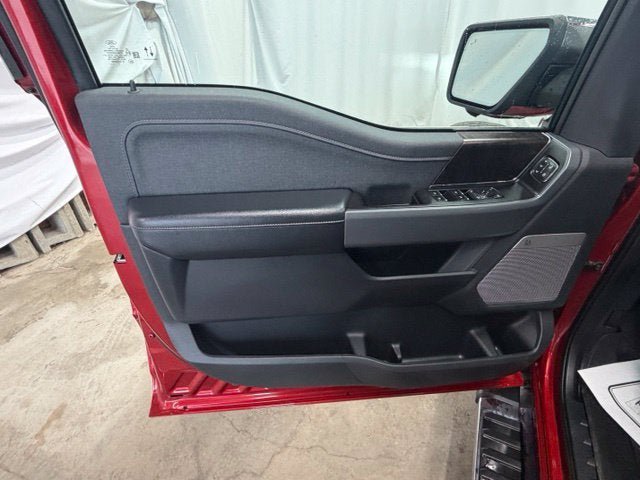 Used 2021 Ford F150 Lariat AWD/4WD image 14
