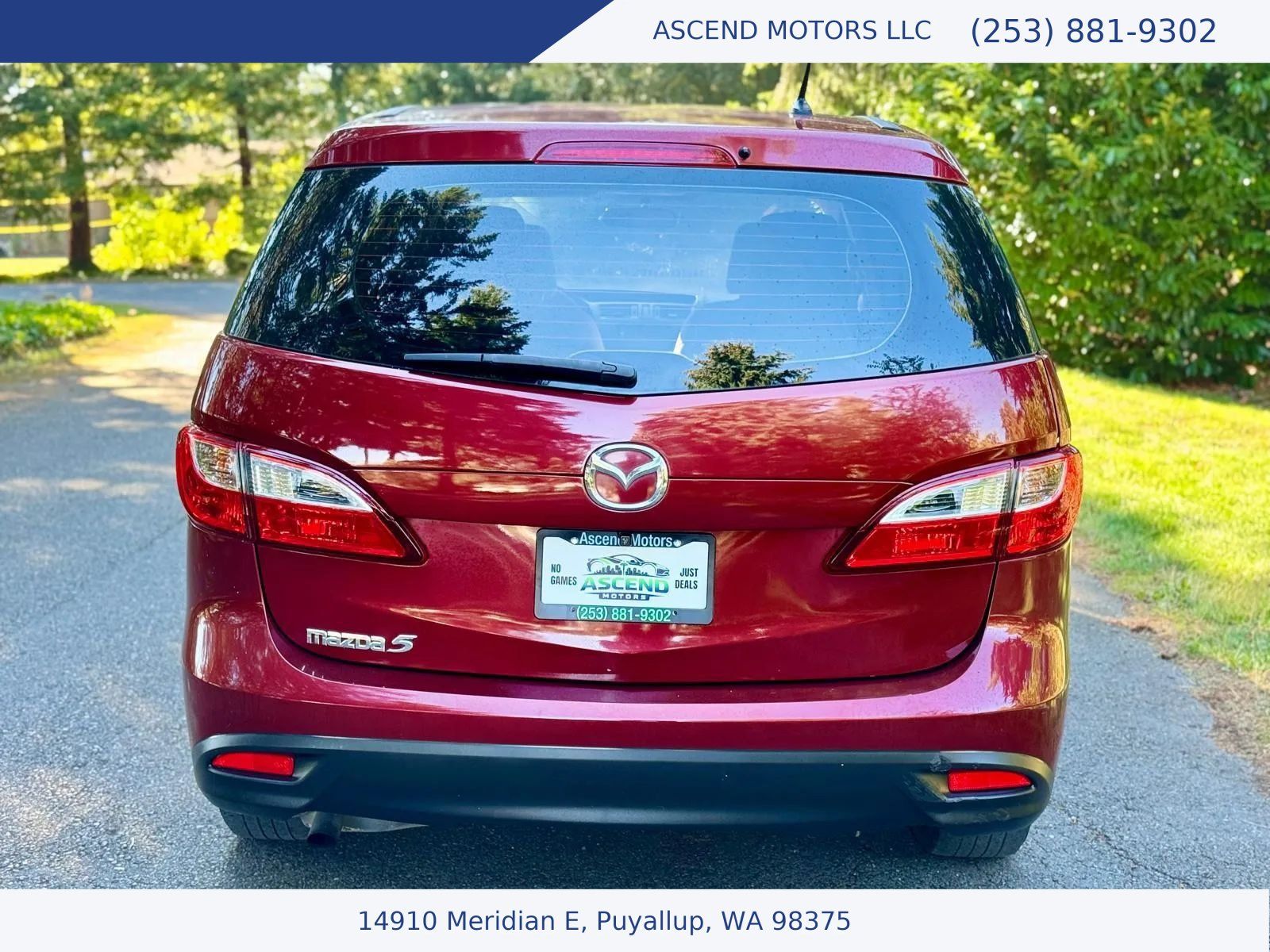 Used 2012 MAZDA MAZDA5 Sport FWD image 4