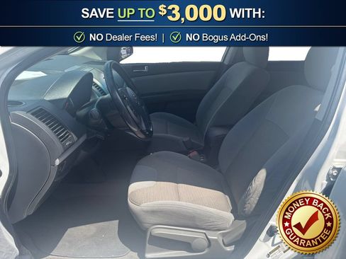 Used 2025 Nissan Sentra SV FWD image 14