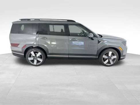 Used 2026 Hyundai Santa Fe Limited AWD/4WD image 5