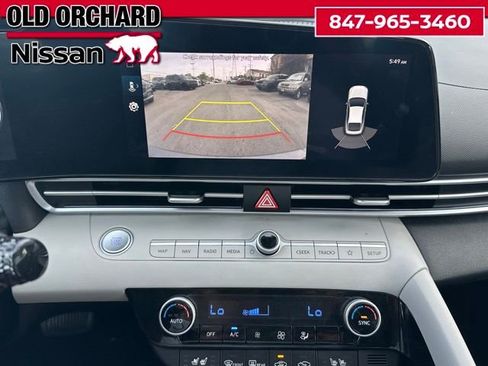 Used 2023 Hyundai Elantra Limited FWD image 19