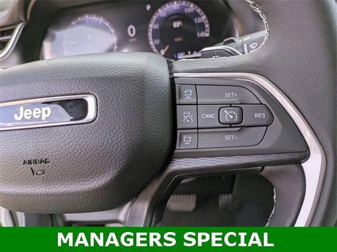 New 2025 Jeep Grand Cherokee L Laredo w/ Luxury Tech Group I image 15