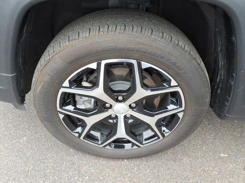 Used 2024 Jeep Compass Limited image 10