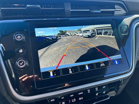 Used 2023 Chevrolet Bolt LT w/ Infotainment Package image 11