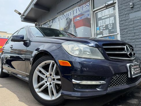 Used 2014 Mercedes-Benz C 250 Sedan w/ Premium 1 Package image 1