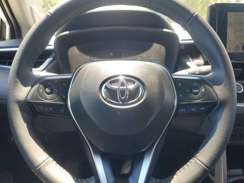 Certified 2024 Toyota Corolla Cross LE w/ Moonroof Package image 22