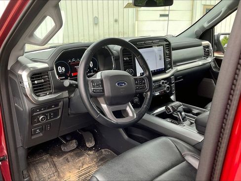 Used 2021 Ford F150 Lariat w/ Equipment Group 502A High AWD/4WD image 7