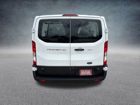 Used 2024 Ford Transit 350 XLT RWD image 4
