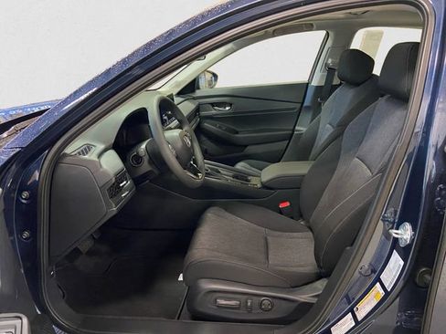 New 2025 Honda Accord SE image 9