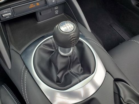 Used 2025 MAZDA MX-5 Miata RF Grand Touring image 21