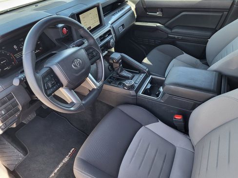 Used 2025 Toyota Tacoma TRD Off-Road image 14