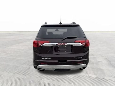 Used 2018 GMC Acadia Denali w/ Technology Package AWD/4WD image 5