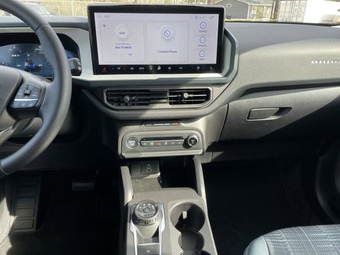 Used 2025 Ford Bronco Sport Heritage w/ Convenience Package image 18