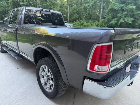 Used 2018 RAM 2500 Limited AWD/4WD image 12