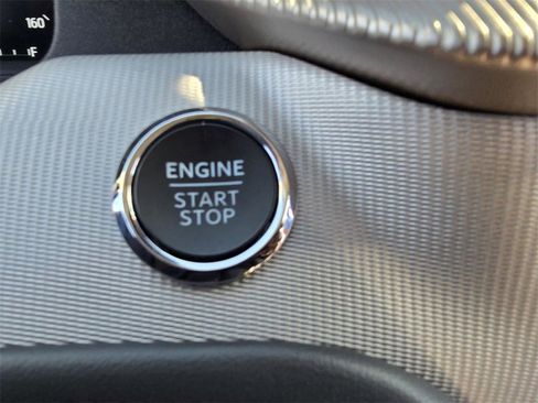 New 2025 Ford Explorer Active image 23