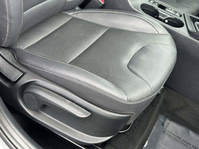 Used 2022 Kia Niro EX Premium FWD image 10